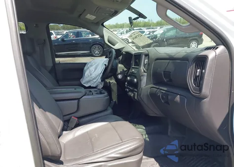 2021 Chevrolet Silverado 1500 2Wd Standard Bed Wt z USA, uszkodzony, nr VIN 3GCPWAEF6MG423540